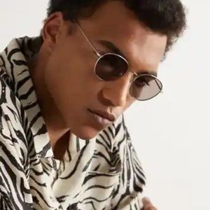 OLIVER PEOPLES ADES Sun in Chrome Taupe Photochromic MSRP$619